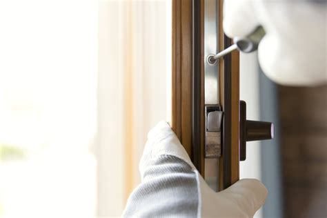 The Importance of Choosing the Right Finish for Mqgic Door Hardware